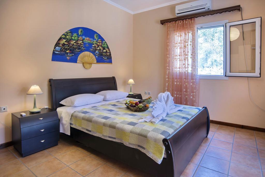 Galazio Sunset Villas Gaios Exterior photo