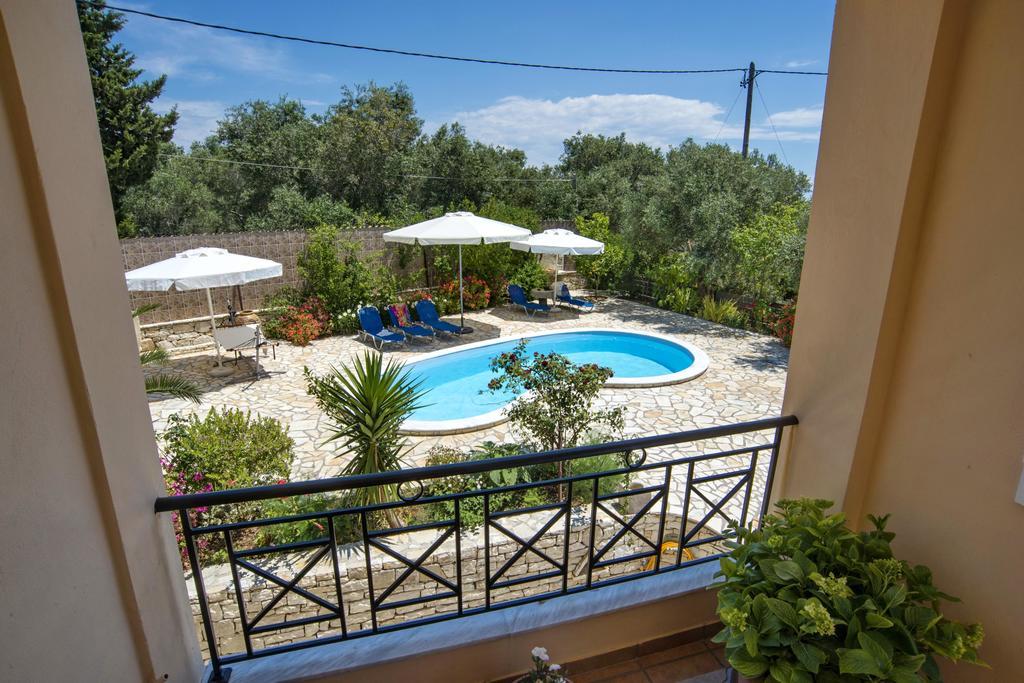 Galazio Sunset Villas Gaios Exterior photo