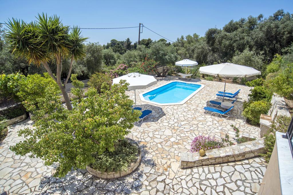 Galazio Sunset Villas Gaios Exterior photo